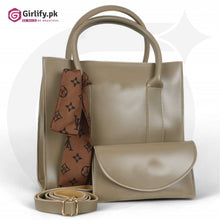 beautiful hand bag in beige color